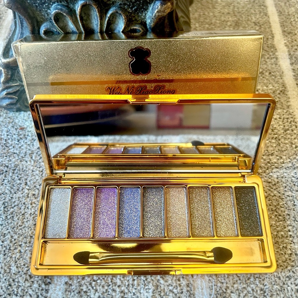 🔥New 9 Bright Colorful Brush Shimmery Glitter Eyeshadow Palettes